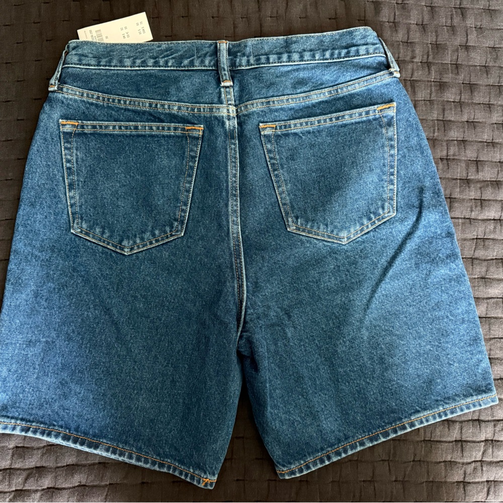 Abercrombie & Fitch Authentic Rigid Denim Shorts - Picture 2 of 3